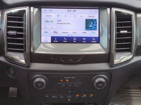 Used 2020 Ford Ranger Lariat w/ Equipment Group 501A Mid image 18