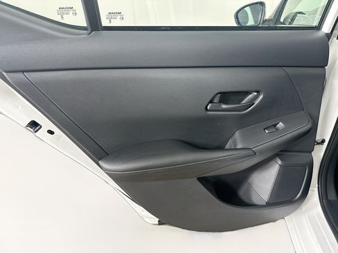 Used 2025 Nissan Sentra SV FWD image 25