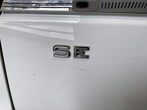 Used 2019 Volkswagen Atlas SE w/ Towing Package AWD/4WD image 30