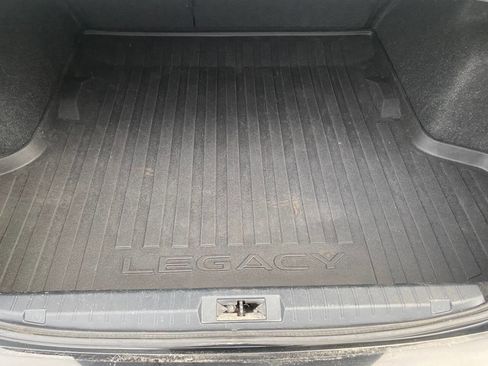 Used 2017 Subaru Legacy 2.5i Limited image 20
