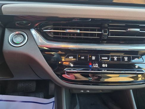 Used 2026 Buick Envista Avenir FWD image 41