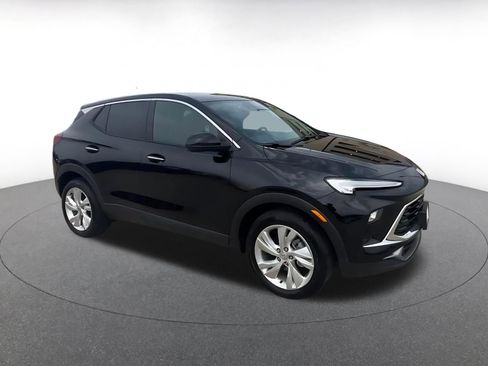 Used 2025 Buick Encore GX Preferred image 2