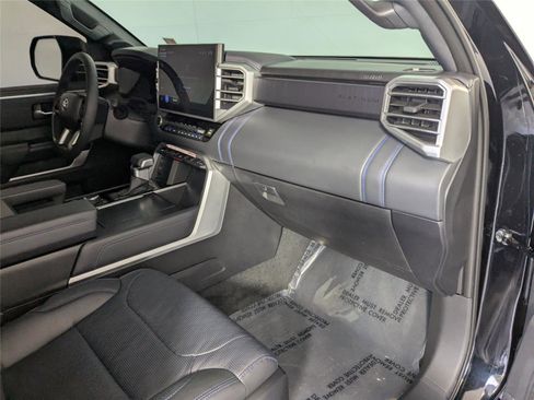 Used 2025 Toyota Tundra Platinum image 27