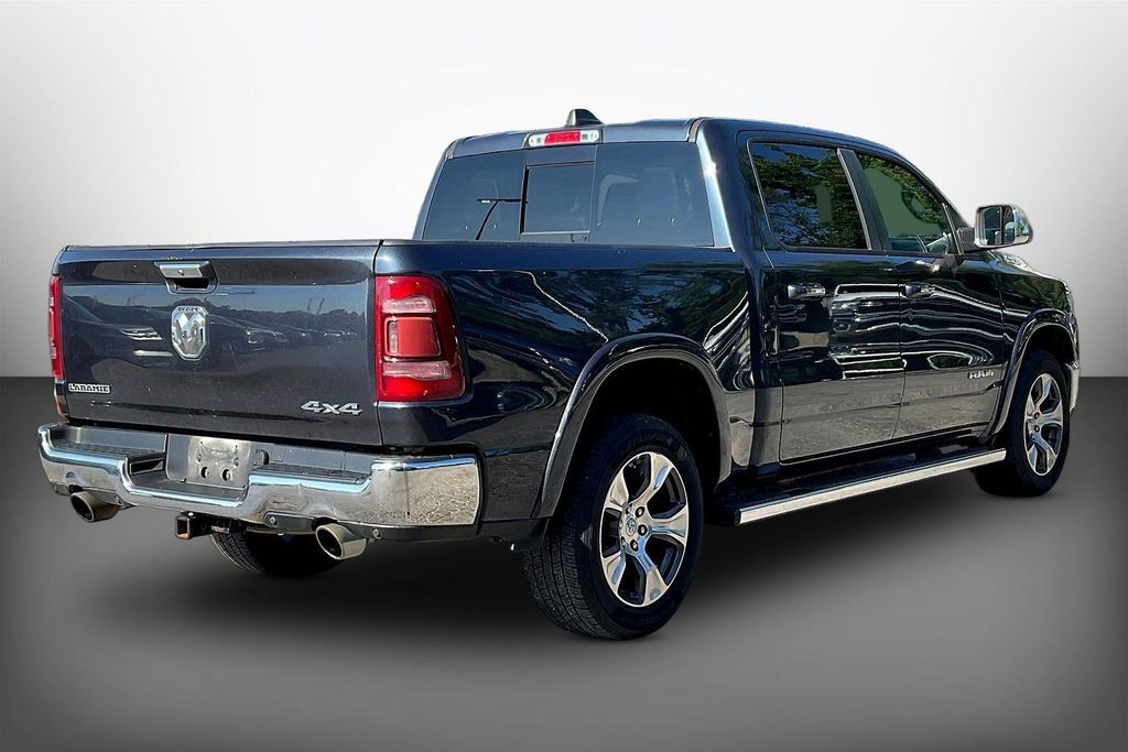 Used 2019 RAM 1500 Laramie AWD/4WD image 6