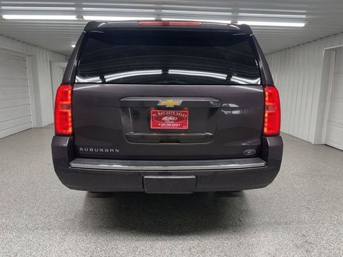 Used 2015 Chevrolet Suburban LTZ AWD/4WD image 5