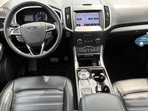 Used 2019 Ford Edge SEL w/ Equipment Group 201A AWD/4WD image 24