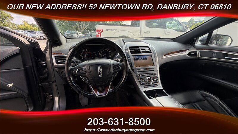 Used 2017 Lincoln MKZ Select w/ Select Plus Package AWD/4WD image 17