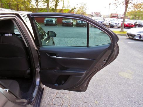 Used 2024 Toyota Camry LE image 18