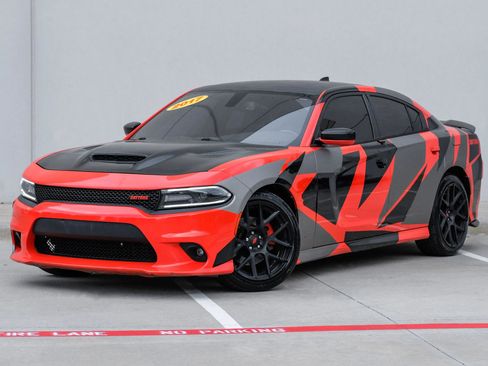 Used 2017 Dodge Charger R/T RWD image 6