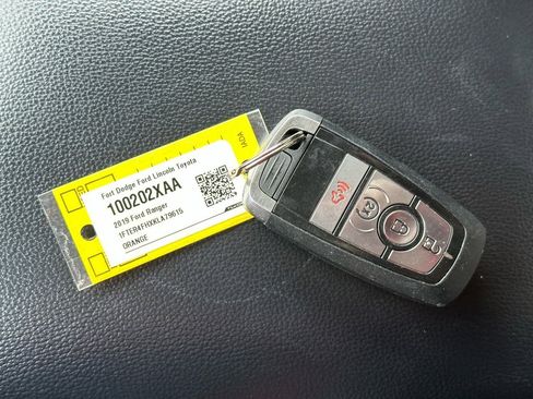 Certified 2019 Ford Ranger Lariat w/ Black Appearance Package image 39