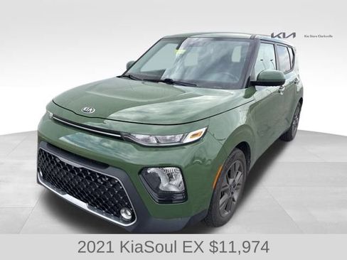 Used 2021 Kia Soul EX image 4
