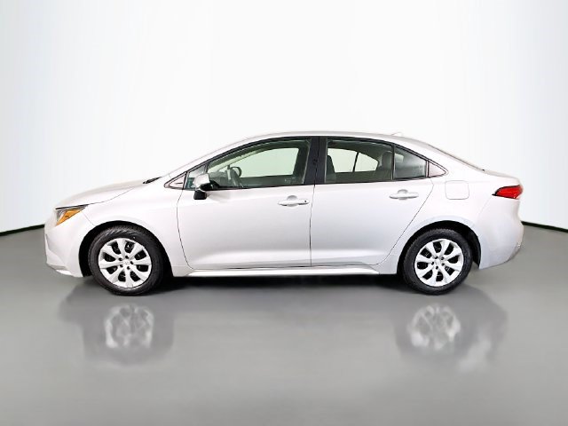 Used 2024 Toyota Corolla LE FWD image 6
