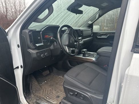 Used 2023 Chevrolet Silverado 1500 RST image 7