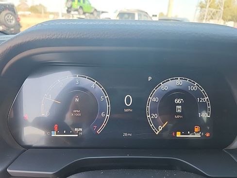 New 2026 Jeep Grand Cherokee Limited w/ Limited Altitude Package AWD/4WD image 13