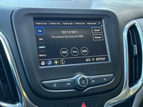Used 2021 Chevrolet Equinox LT w/ LPO, Cargo Package AWD/4WD image 20