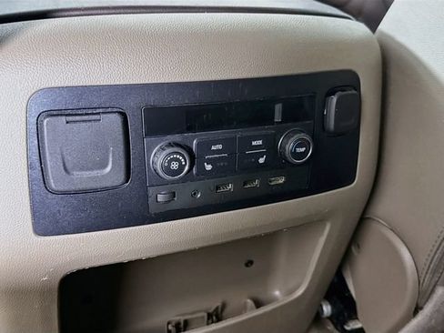 Used 2020 Chevrolet Tahoe Premier AWD/4WD image 26
