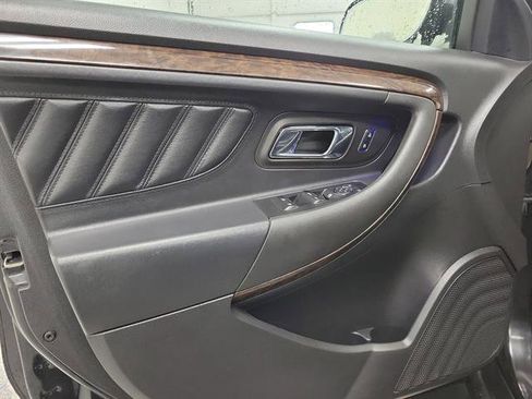 Used 2015 Ford Taurus Limited w/ Equipment Group 301A image 14