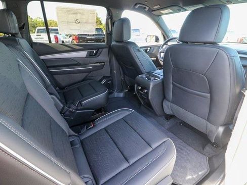 New 2025 Buick Enclave Sport Touring w/ Power Package image 21