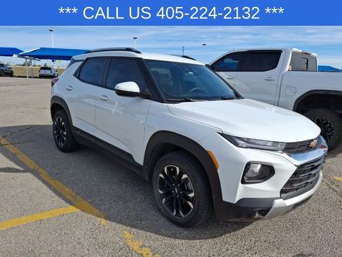 Used 2023 Chevrolet TrailBlazer LT w/ Convenience Package image 13