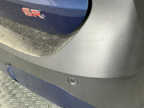 Used 2025 Nissan Kicks SR image 15