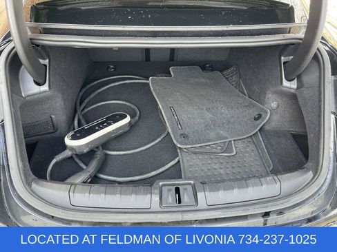 Used 2021 Porsche Taycan Base image 27