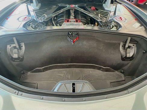 Used 2024 Chevrolet Corvette Z06 RWD image 24
