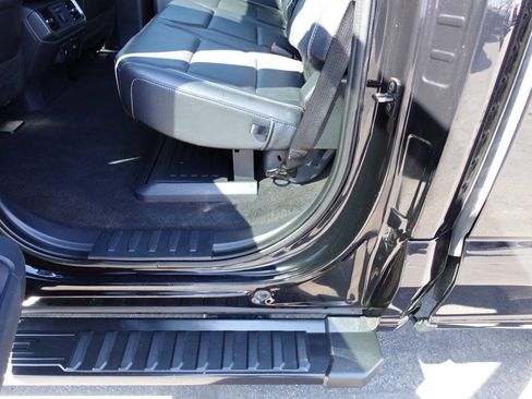 Used 2024 Ford F150 Lariat w/ Equipment Group 502A High image 23