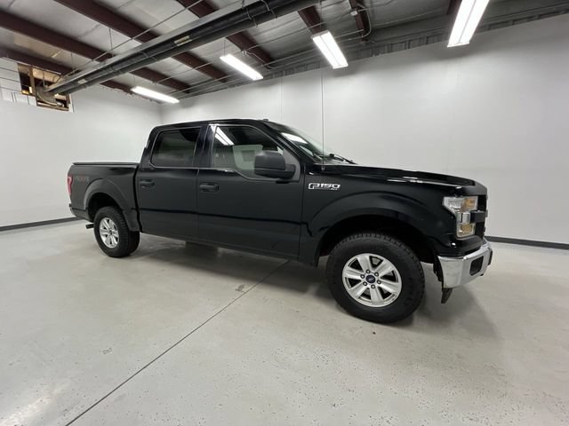 Used 2017 Ford F150 XLT AWD/4WD image 9