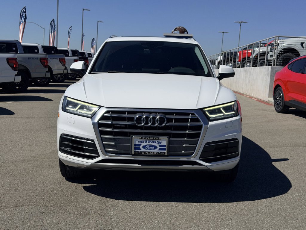 Used 2018 Audi Q5 2.0T Premium Plus w/ Premium Plus Package AWD/4WD image 2