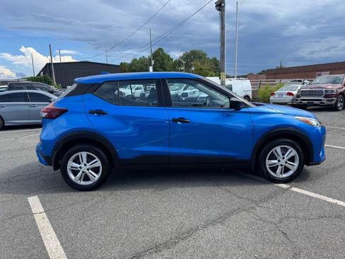 Used 2024 Nissan Kicks S w/ Interior Electronics Package FWD image 8