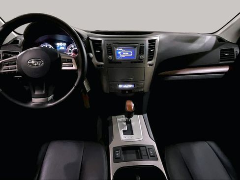 Used 2013 Subaru Outback 2.5i Limited AWD/4WD image 14