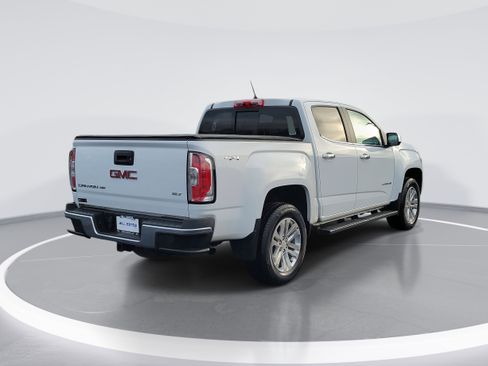 Used 2018 GMC Canyon SLT w/ Driver Alert Package image 3