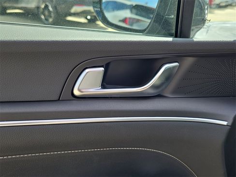 New 2026 Kia K5 GT-Line image 17