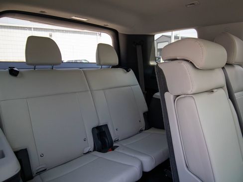 Used 2025 Hyundai Santa Fe SEL FWD image 20