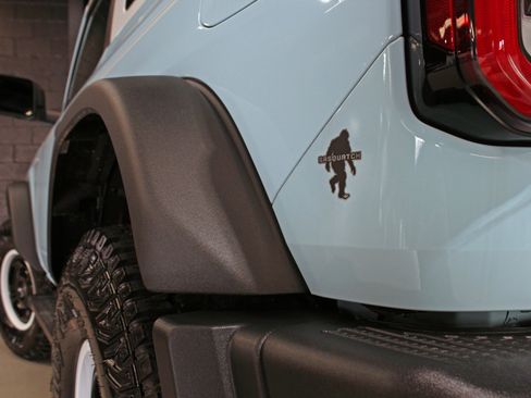 Used 2024 Ford Bronco Heritage Edition AWD/4WD image 23