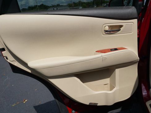 Used 2010 Lexus RX 350 2WD image 24