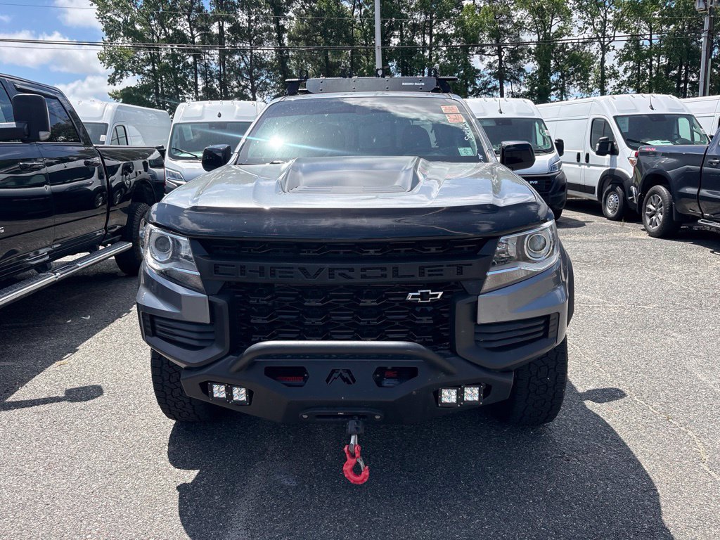 Used 2021 Chevrolet Colorado ZR2 w/ ZR2 Dusk Special Edition AWD/4WD image 4