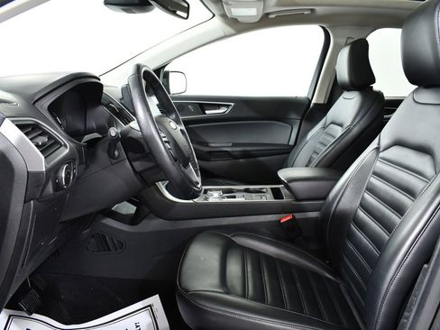 Used 2024 Ford Edge SEL w/ Convenience Package image 6