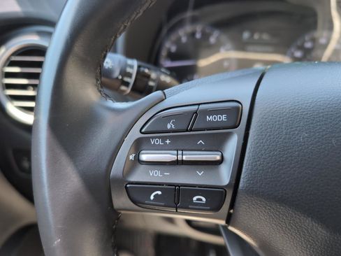 Used 2020 Hyundai Kona Ultimate AWD/4WD image 19