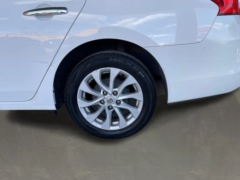 Used 2019 Nissan Sentra SV FWD image 10