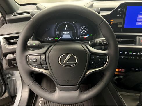 New 2026 Lexus UX 300h AWD image 11