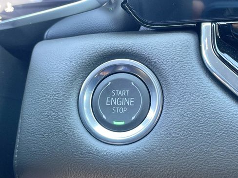 New 2026 GMC Canyon Elevation w/ Convenience Package RWD image 18