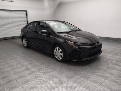 Used 2023 Toyota Corolla LE FWD image 11