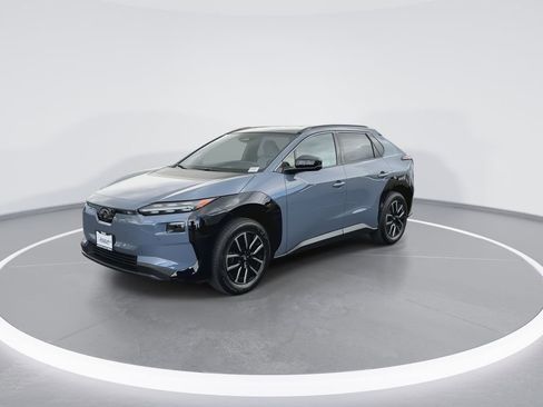 New 2026 Subaru Solterra Premium image 4