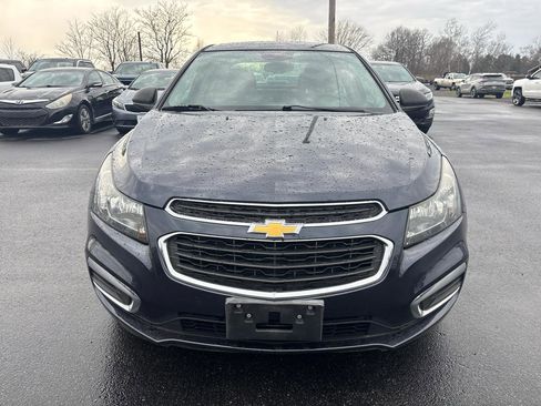Used 2015 Chevrolet Cruze LS image 9
