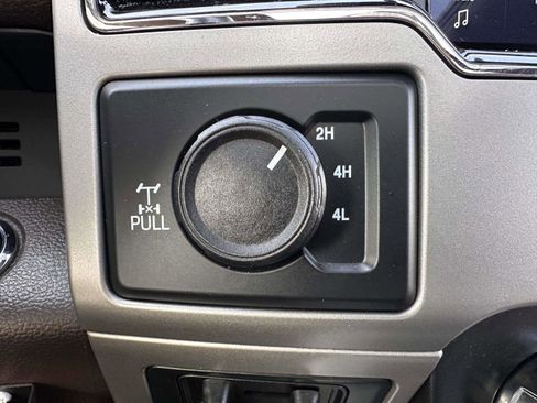 Used 2022 Ford F250 King Ranch w/ King Ranch Ultimate Package AWD/4WD image 26