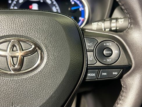 Used 2024 Toyota RAV4 XSE AWD/4WD image 19