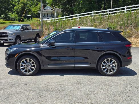 Used 2022 Lincoln Corsair FWD w/ Premium Package image 13