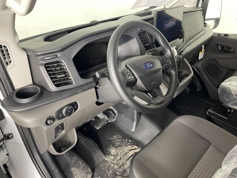 New 2026 Ford Transit 250 148 Medium Roof RWD image 2