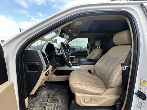 Used 2020 Ford F250 Lariat w/ Lariat Ultimate Package image 7